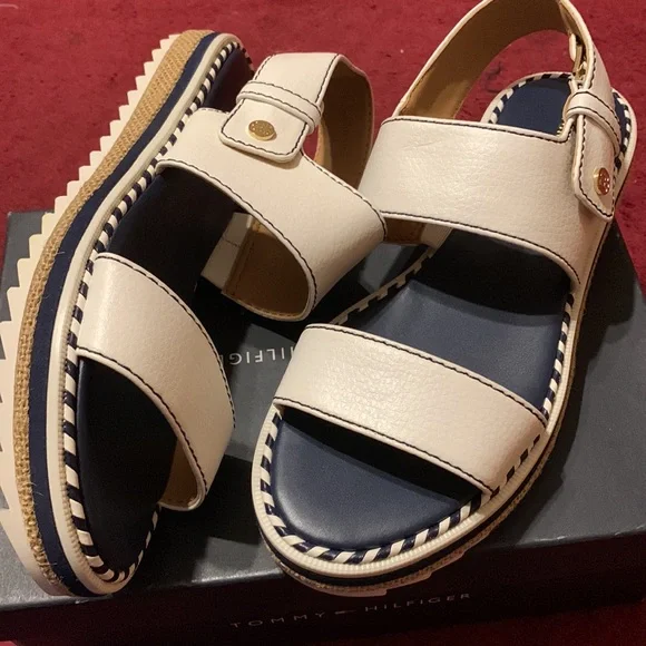 Tommy Hilfiger New White Women Sandal - Picture 11 of 12